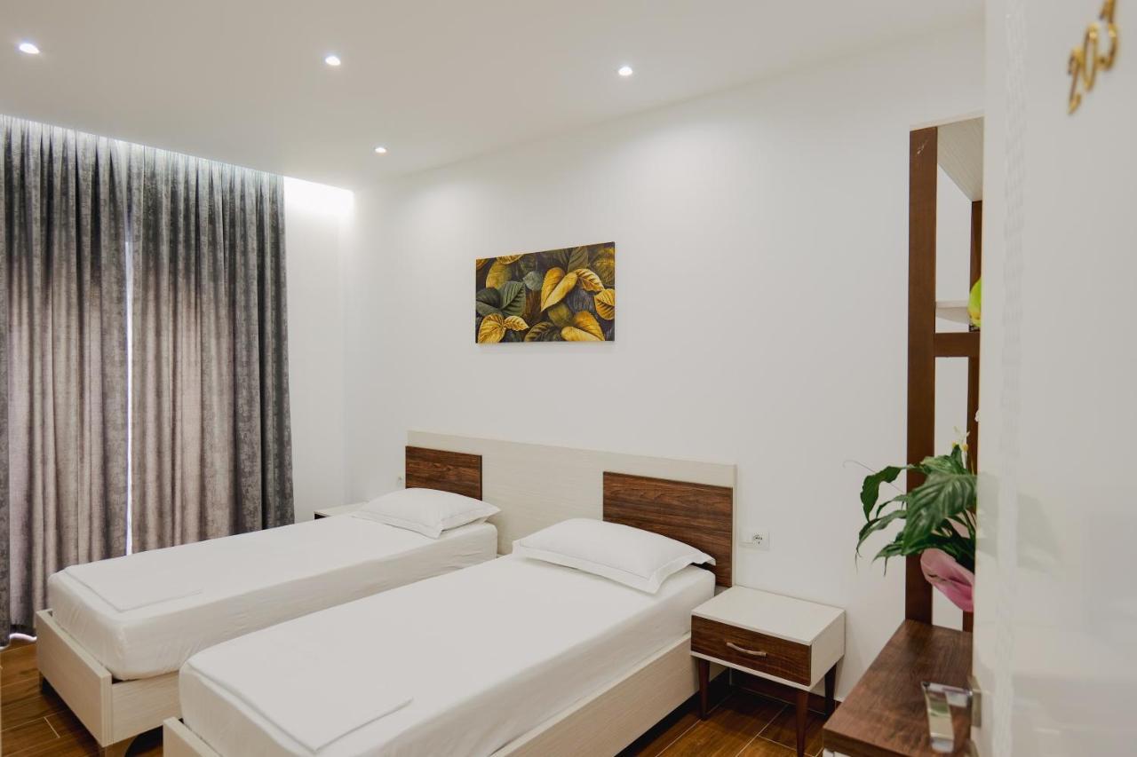 Eden Suites & Apartments ซารานเดอ ภายนอก รูปภาพ