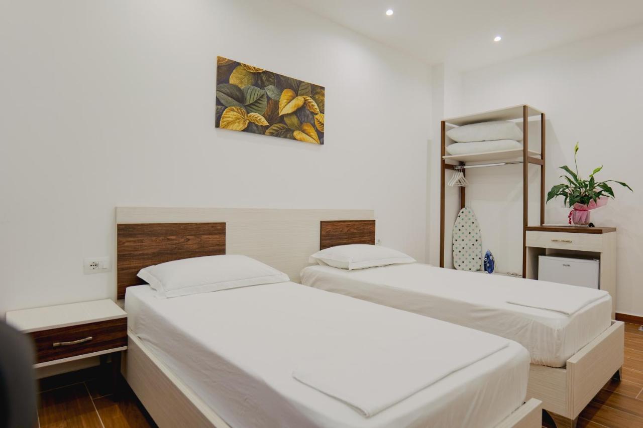 Eden Suites & Apartments ซารานเดอ ภายนอก รูปภาพ